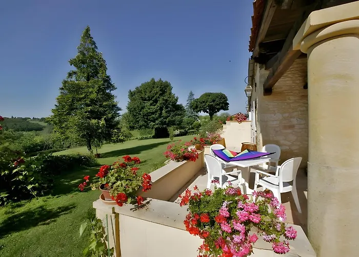 Semesterbostad Sierra Salignac Eyvigues